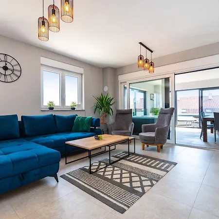 Апартаменты Velebit Apartment