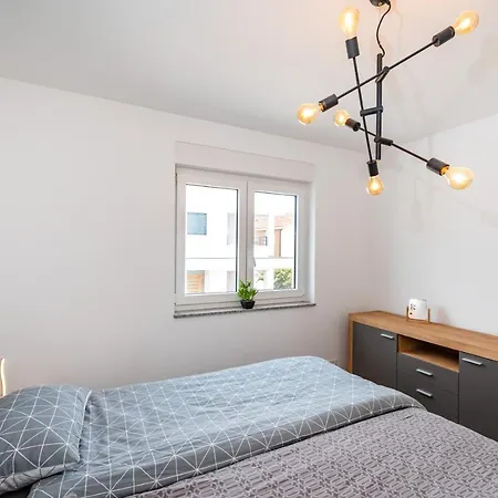 Velebit Apartment * Затон