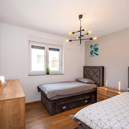Velebit Apartment * Затон