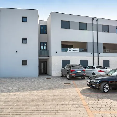 Velebit Apartment * Затон