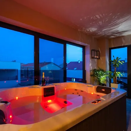 Velebit Apartment * Затон