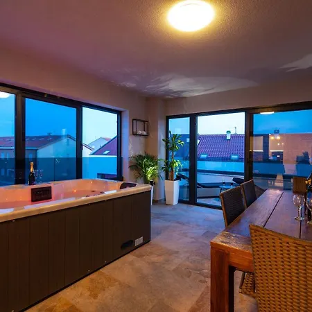 Velebit Apartment * Затон